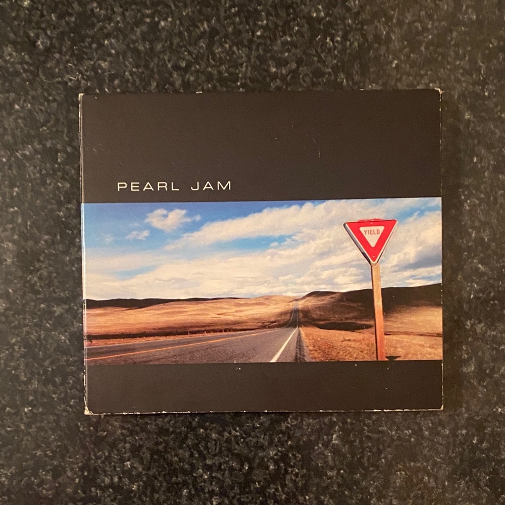 Pearl Jam Yield CD From 1998